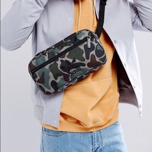 Adidas Originals Camo Crossbody Bag Fanny Pack
